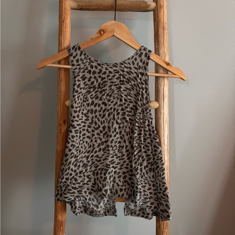 Cloth & Stone Gray Animal Print Tank Top